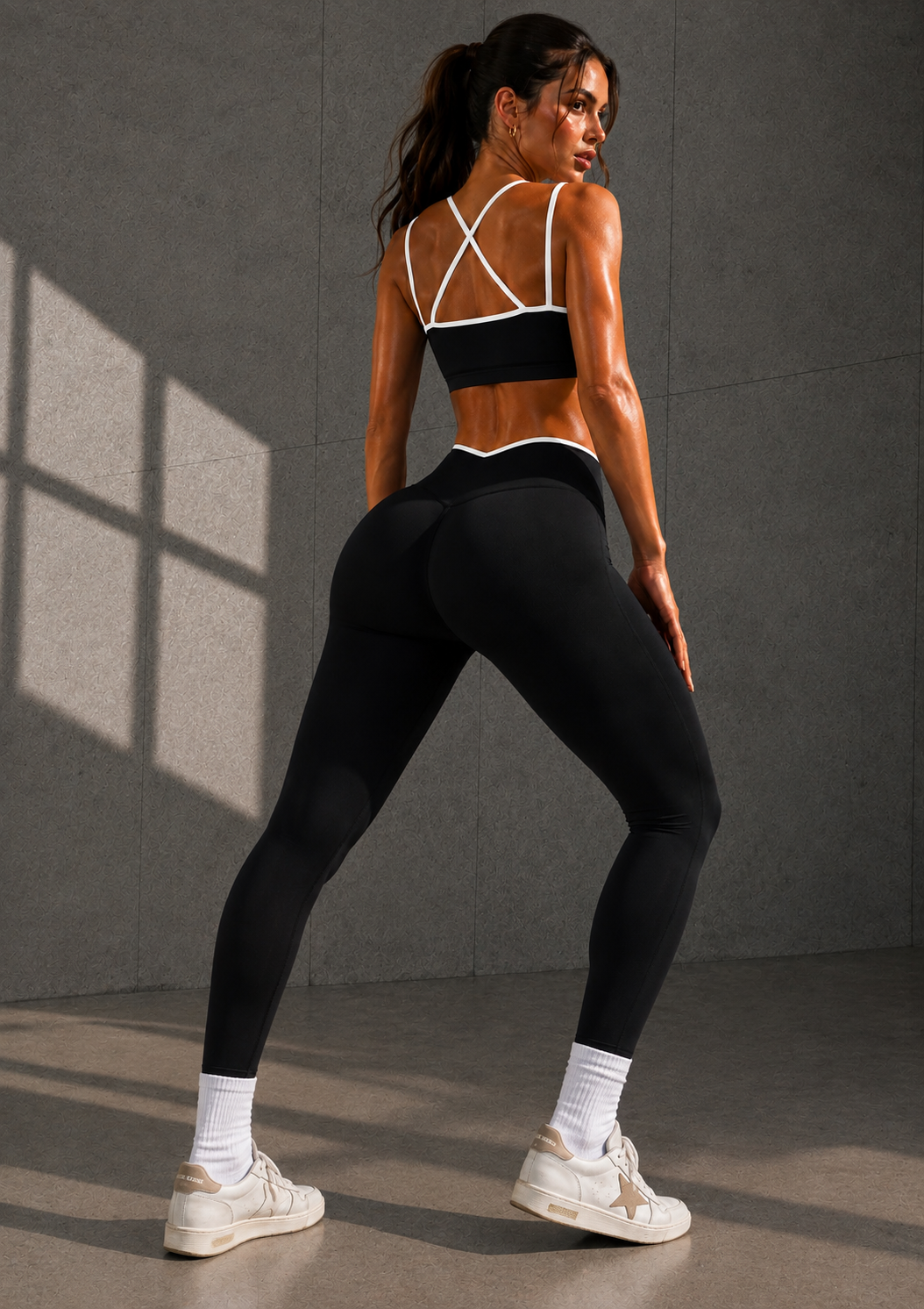 Completo Activewear Modellante Donna con Leggings – Velocity Set Midnight Black – | Mibbo