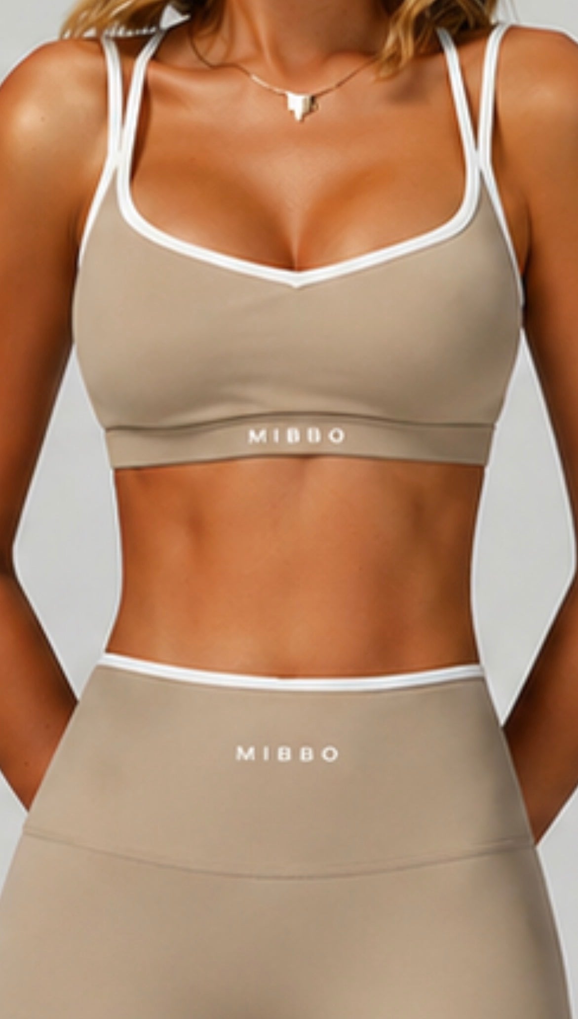 Completo Activewear Modellante Donna con Leggings – Velocity Set | Mibbo